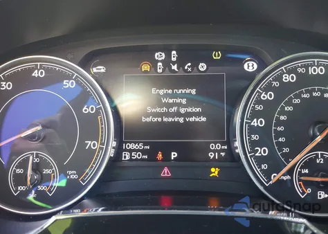 2018 Bentley Bentayga Activity Edition/Black Edition/Mulliner/Onyx Edition/W12 from USA, damaged, VIN SJAAC4ZVXJC019416